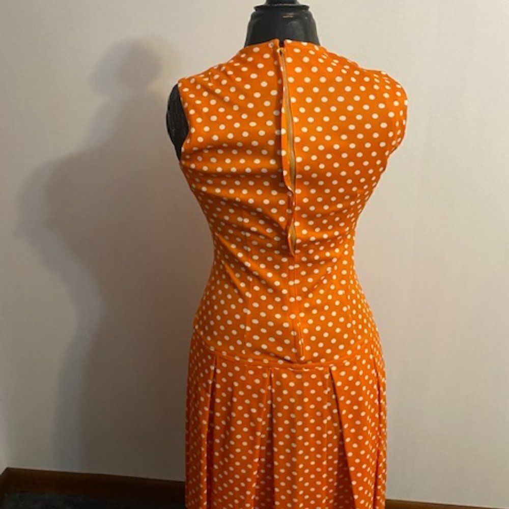 Vintage 60's Orange/White Polka dot drop waist pleated sleeveless dress, size XS - Picture 3 of 6